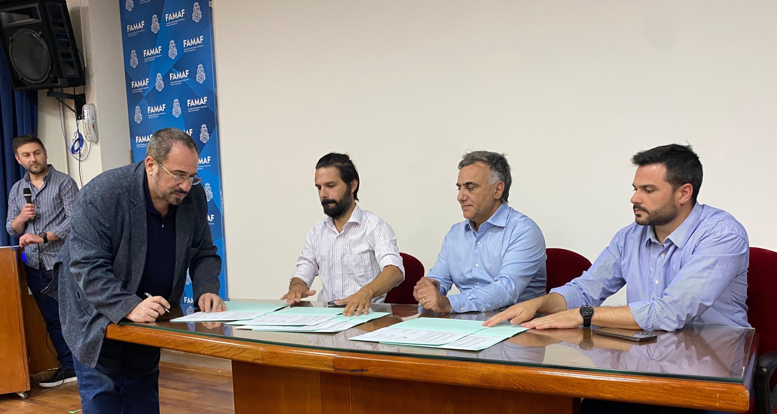 Hemoderivados se sumó al Cluster de Biotecnología